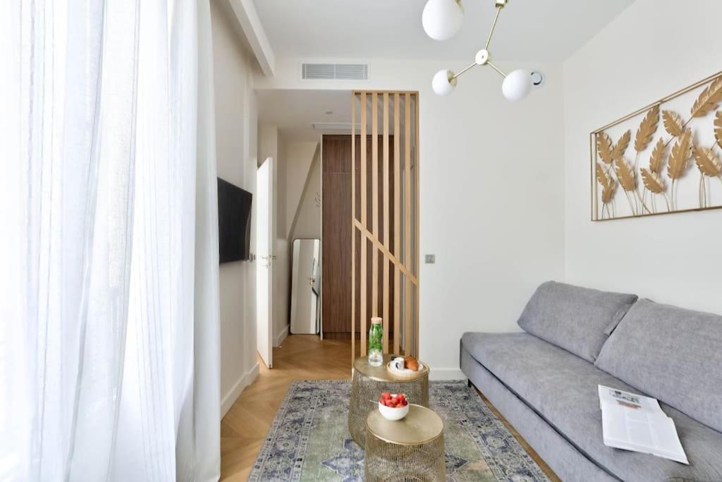 Luxurious & Peaceful - Near Le Marais - With Ac Lägenhet Paris Exteriör bild