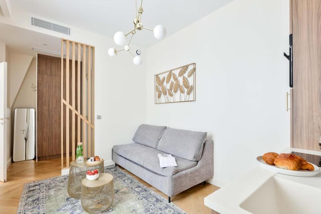 Luxurious & Peaceful - Near Le Marais - With Ac Lägenhet Paris Exteriör bild
